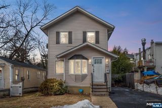 600 Harvard Street, New Milford, NJ 07646