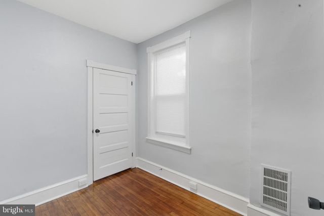 5726 W GIRARD AVE, Philadelphia, PA 19131