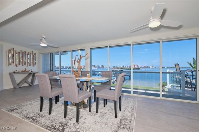 789 San Carlos DR, Fort Myers Beach, FL 33931