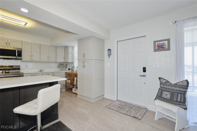 789 San Carlos DR, Fort Myers Beach, FL 33931