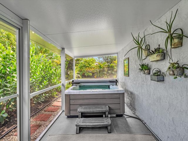 3540 SW 12th Ct, Fort Lauderdale, FL 33312