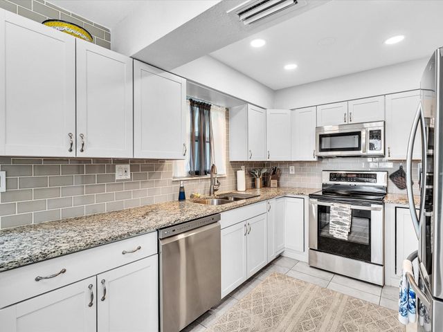 3540 SW 12th Ct, Fort Lauderdale, FL 33312