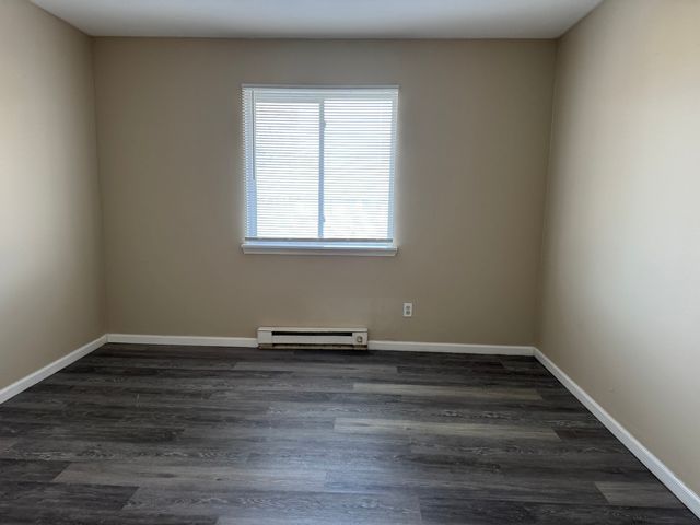833 N Randall Road C4, Aurora, IL 60506