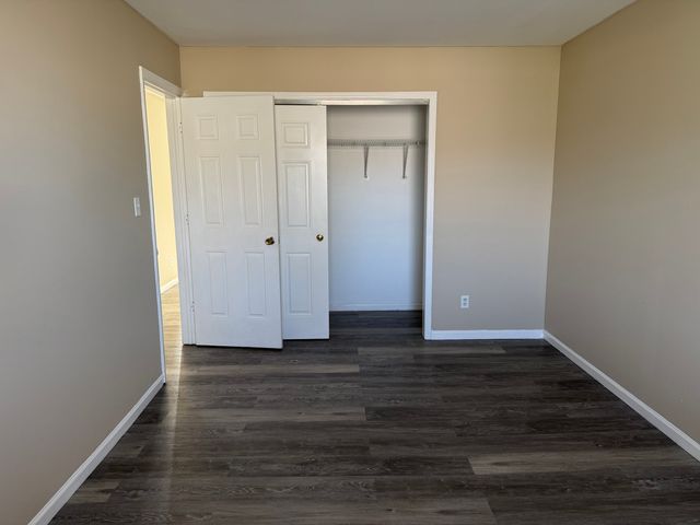 833 N Randall Road C4, Aurora, IL 60506