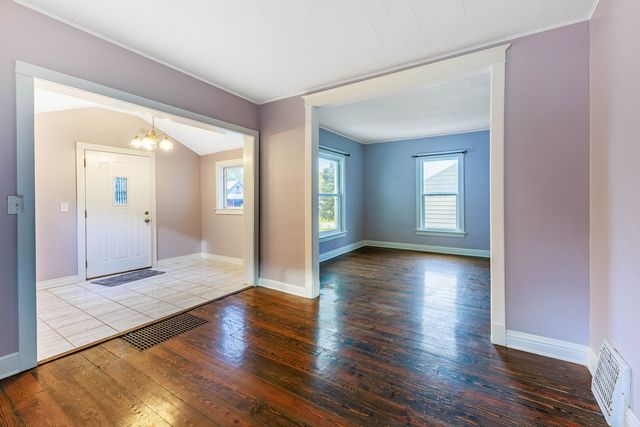 914 Jasper Street, Joliet, IL 60436