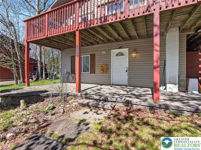 6060 Boardwalk Drive, Tobyhanna Twp, PA 18466