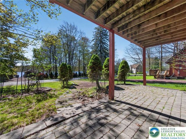 6060 Boardwalk Drive, Tobyhanna Twp, PA 18466