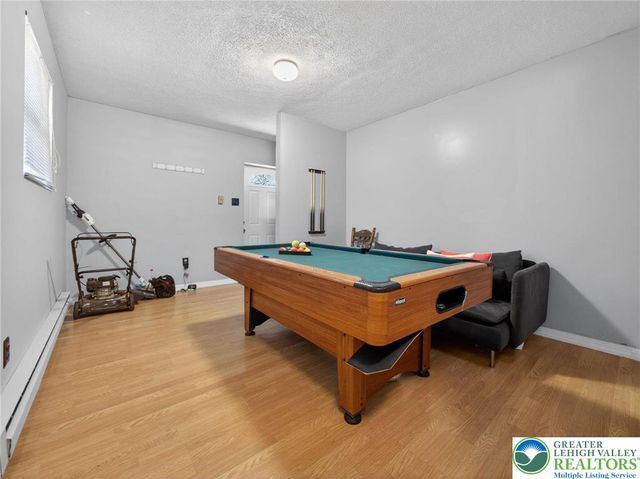6060 Boardwalk Drive, Tobyhanna Twp, PA 18466