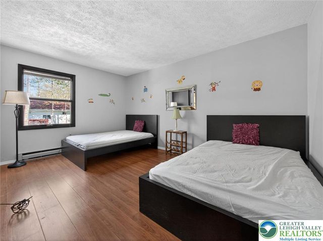 6060 Boardwalk Drive, Tobyhanna Twp, PA 18466