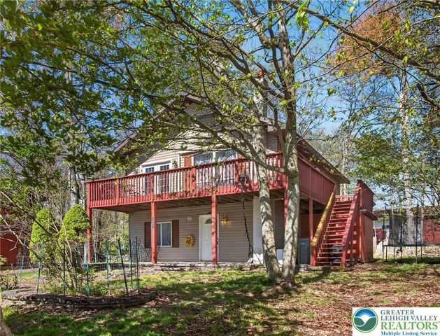 6060 Boardwalk Drive, Tobyhanna Twp, PA 18466