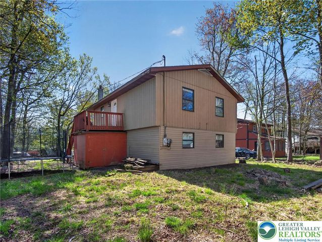 6060 Boardwalk Drive, Tobyhanna Twp, PA 18466