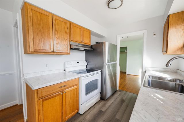 102 Dale Avenue, Lynchburg, VA 24502