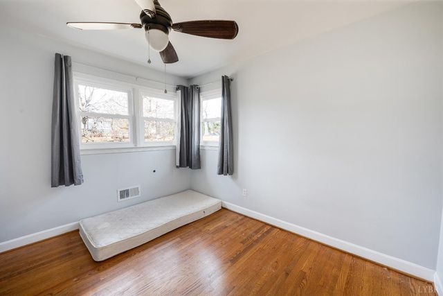 102 Dale Avenue, Lynchburg, VA 24502