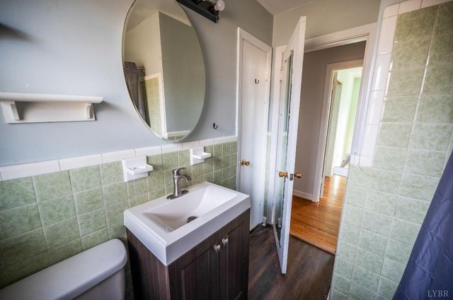 102 Dale Avenue, Lynchburg, VA 24502