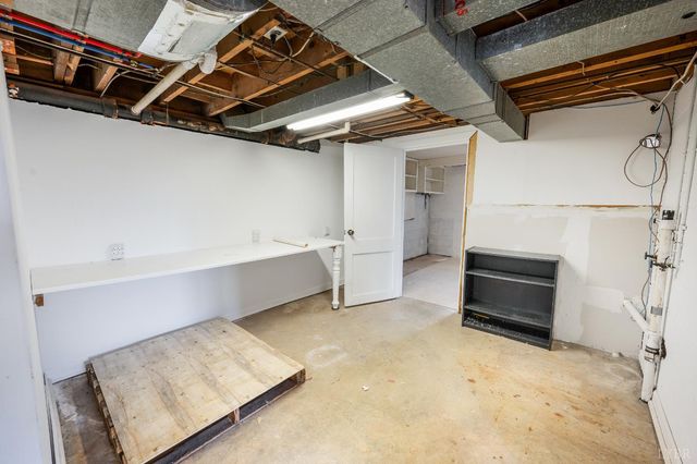 102 Dale Avenue, Lynchburg, VA 24502