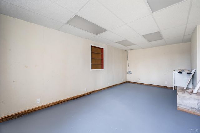 102 Dale Avenue, Lynchburg, VA 24502