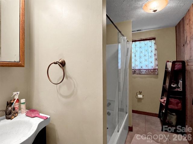 61 Lucy Drive, Canton, NC 28716