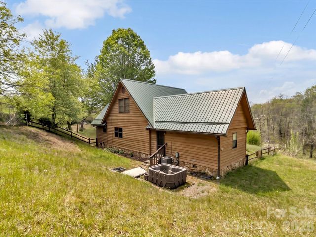 61 Lucy Drive, Canton, NC 28716