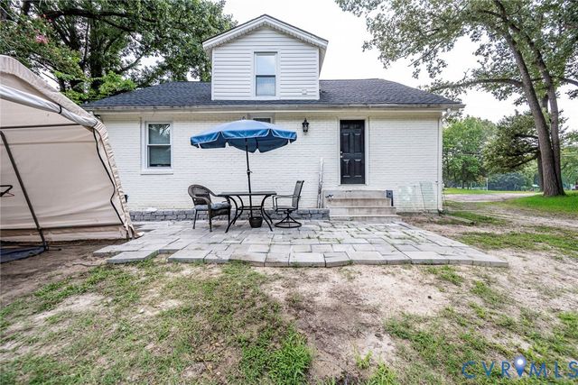 1818 Arlington Rd, Hopewell, VA 23860