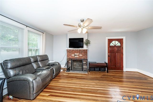 1818 Arlington Rd, Hopewell, VA 23860