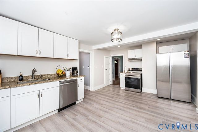 1818 Arlington Rd, Hopewell, VA 23860