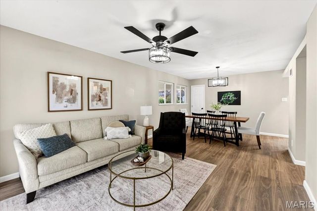 715 Tyson Drive, Florissant, MO 63031