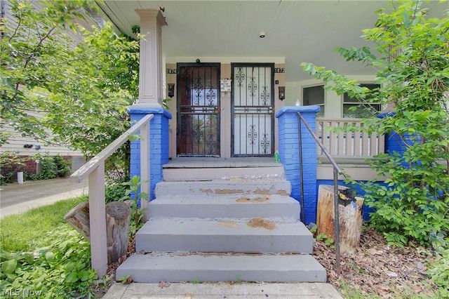 1872 Lampson Road, Cleveland, OH 44112