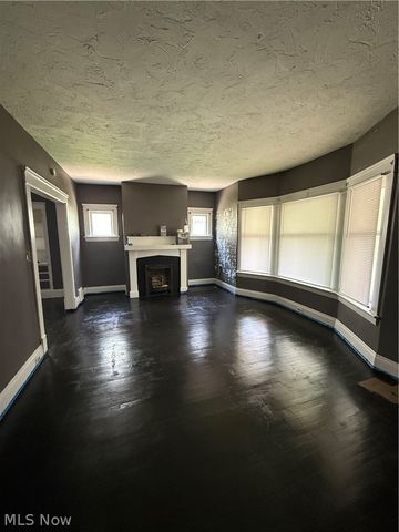 1872 Lampson Road, Cleveland, OH 44112