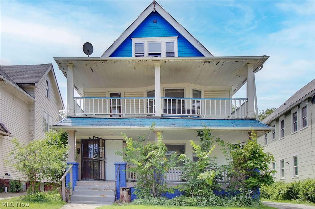 1872 Lampson Road, Cleveland, OH 44112