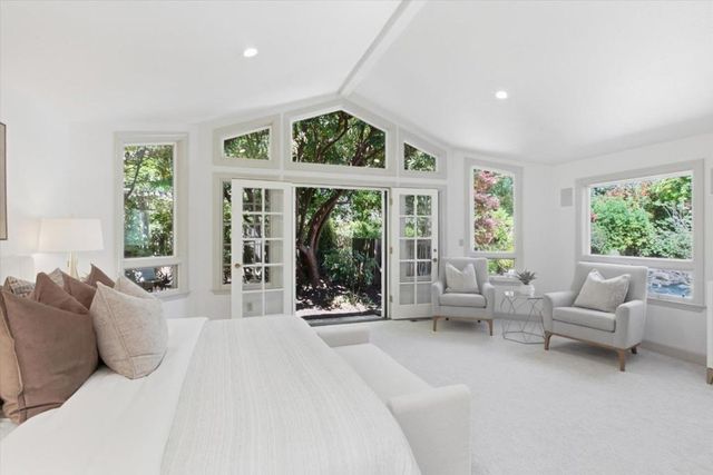 1037 Yorkshire Drive, Los Altos, CA 94024