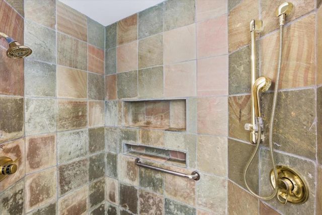 1037 Yorkshire Drive, Los Altos, CA 94024