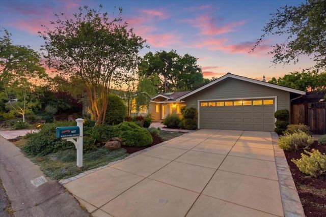 1037 Yorkshire Drive, Los Altos, CA 94024