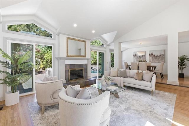 1037 Yorkshire Drive, Los Altos, CA 94024