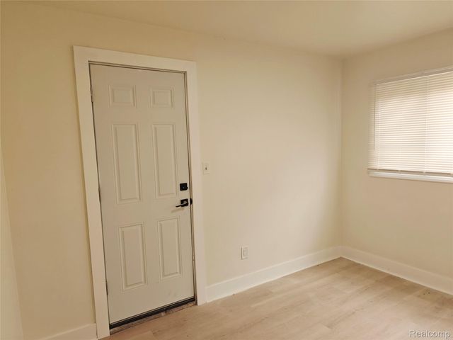 20560 Asbury Park, Detroit, MI 48235
