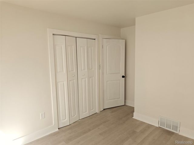 20560 Asbury Park, Detroit, MI 48235