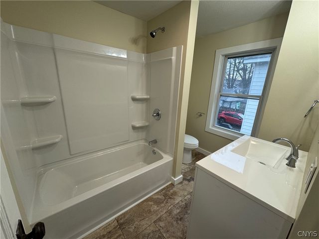 232 Malverne Drive, Syracuse, NY 13208