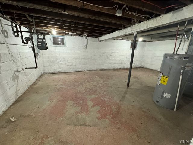 232 Malverne Drive, Syracuse, NY 13208