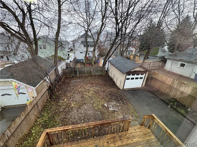 232 Malverne Drive, Syracuse, NY 13208