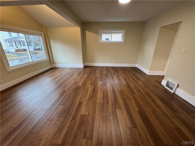 232 Malverne Drive, Syracuse, NY 13208