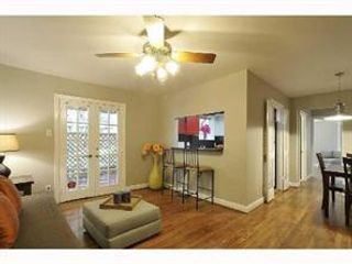 910 E 32nd ST 103, Austin, TX 78705