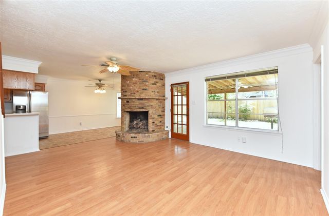 9226 Theysen Drive, Houston, TX 77080