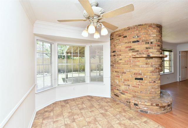9226 Theysen Drive, Houston, TX 77080