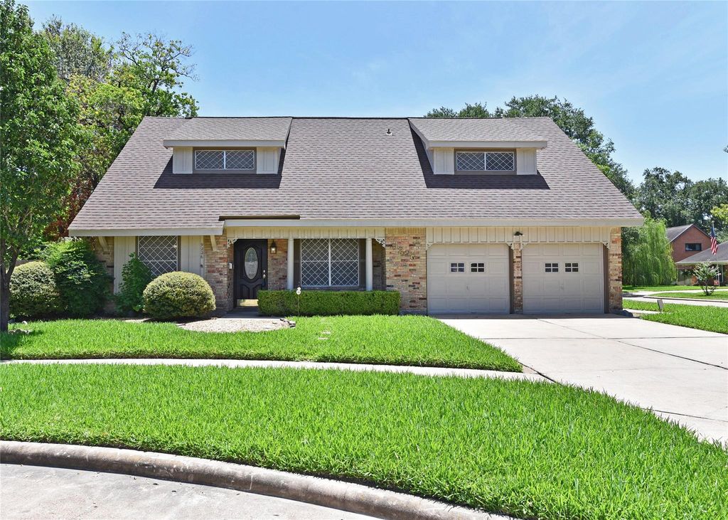 9226 Theysen Drive, Houston, TX 77080