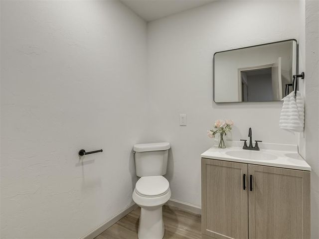 111 W Myrtle Drive, Midwest City, OK 73110