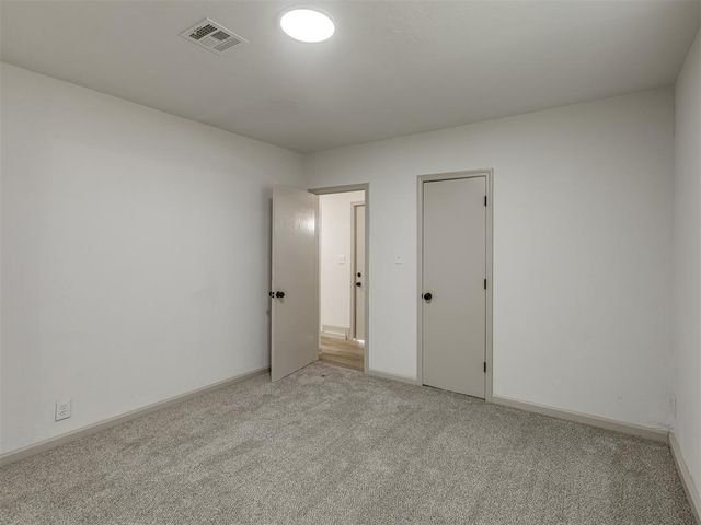 111 W Myrtle Drive, Midwest City, OK 73110