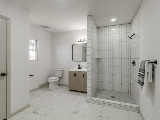 111 W Myrtle Drive, Midwest City, OK 73110