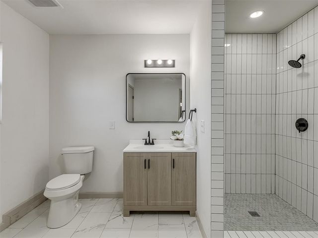 111 W Myrtle Drive, Midwest City, OK 73110