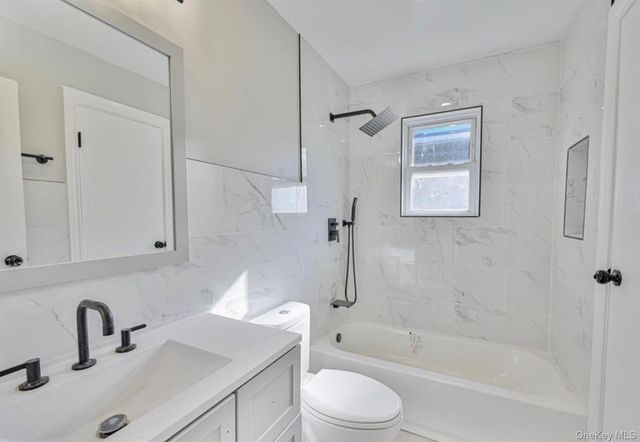 13722 Bedell Street, Springfield Gardens, NY 11413