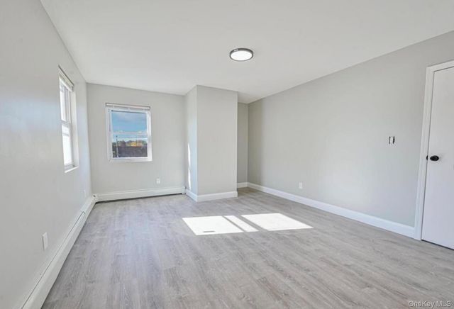 13722 Bedell Street, Springfield Gardens, NY 11413
