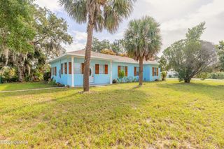 1147 Holly Avenue, Holly Hill, FL 32117